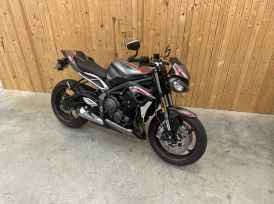 TRIUMPH STREET TRIPLE 765 RS - 2021
