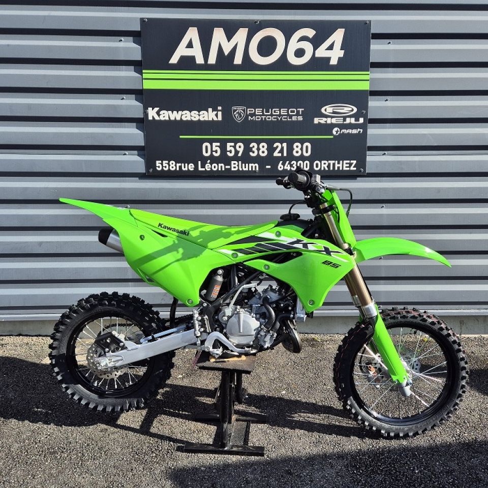 KAWASAKI KX85 4