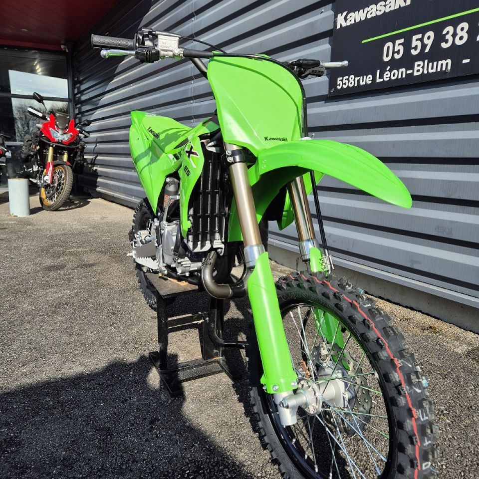 KAWASAKI KX85 4