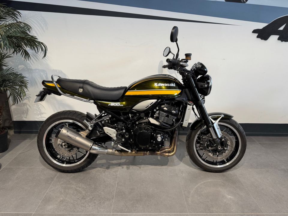 KAWASAKI Z900 RS 4