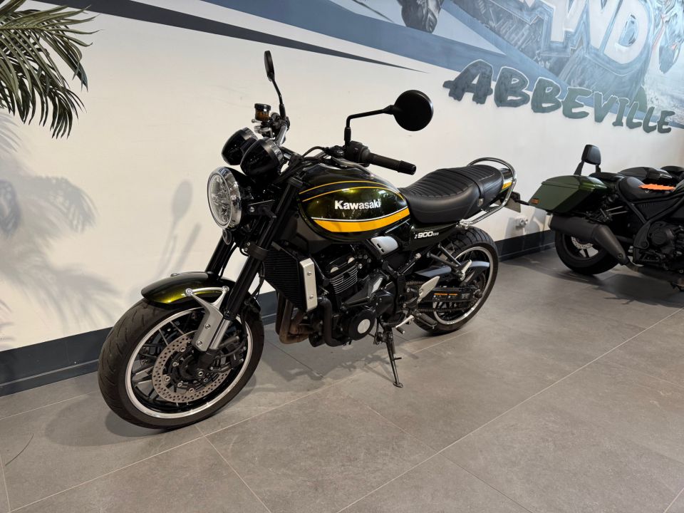 KAWASAKI Z900 RS 4