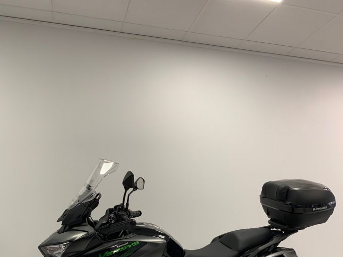KAWASAKI VERSYS 650 4