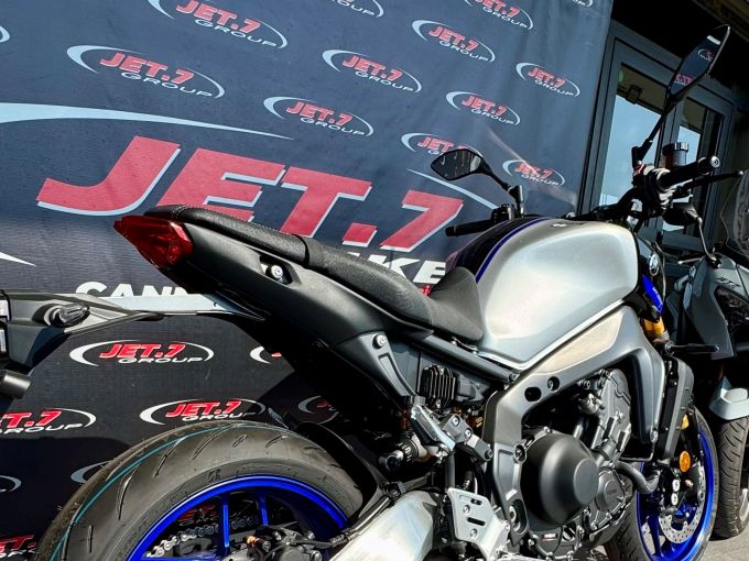 YAMAHA MT-09 SP 4