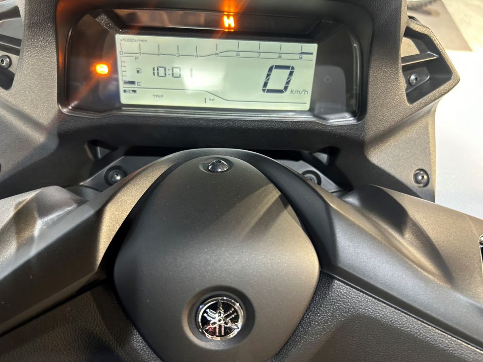 YAMAHA TRICITY 300 4