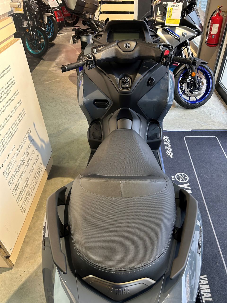 YAMAHA TRICITY 300 4