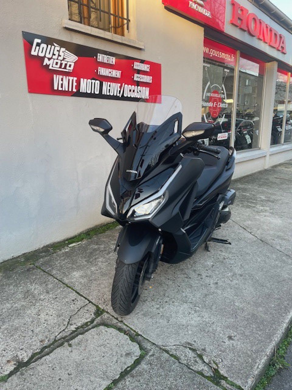 HONDA FORZA 125 ABS 4