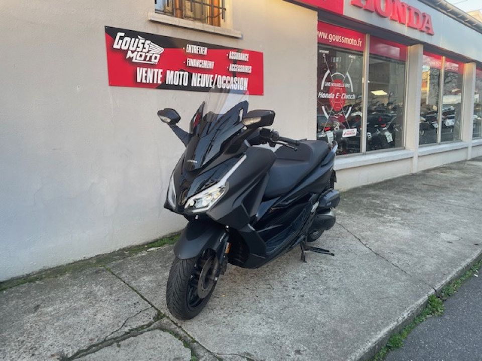 HONDA FORZA 125 ABS 4