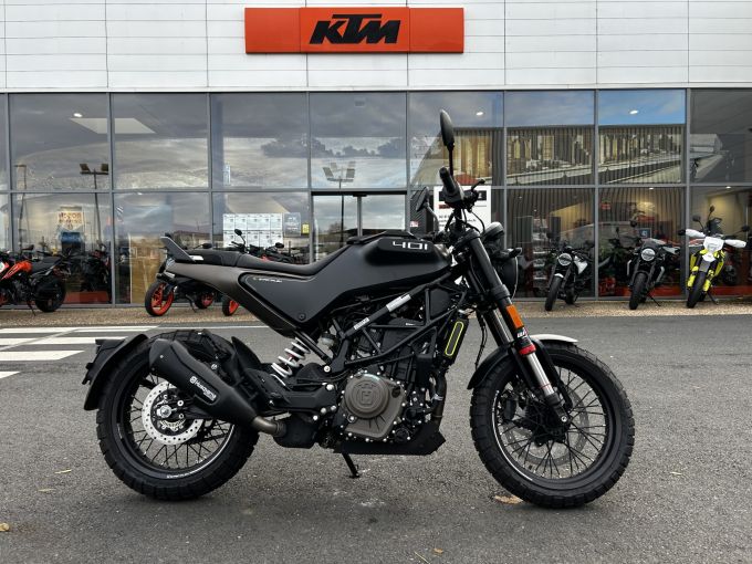 HUSQVARNA SVARTPILEN 401 A2 4