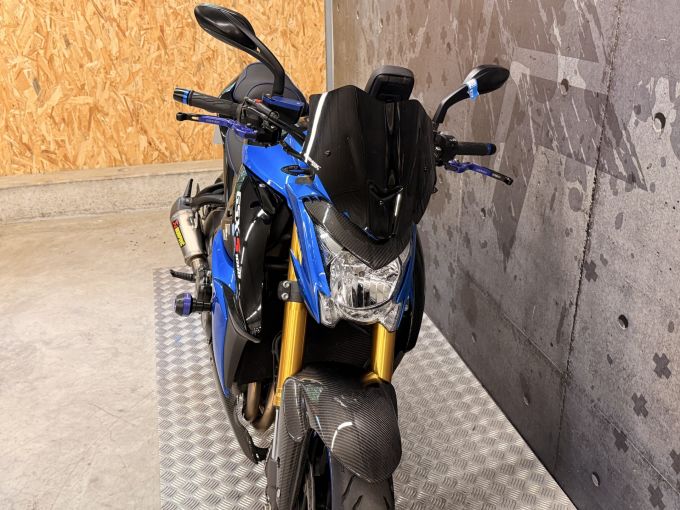 SUZUKI GSX-S 1000 ABS 4