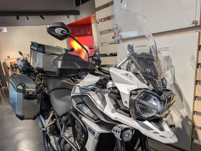 TRIUMPH TIGER 1200 ALPINE EDITION 4