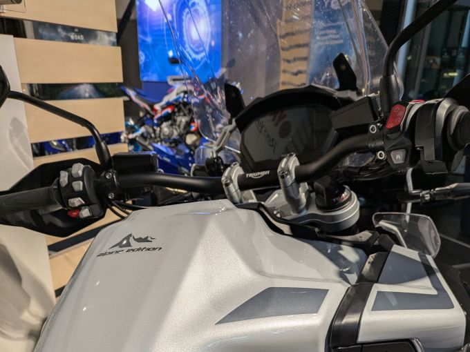 TRIUMPH TIGER 1200 ALPINE EDITION 4