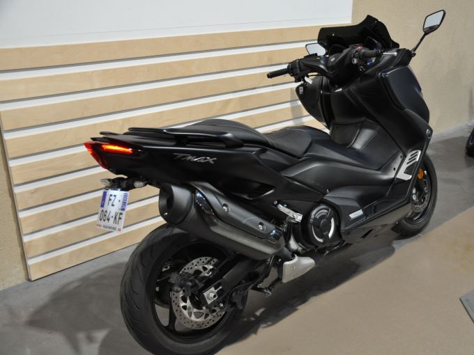 YAMAHA XP T-MAX 560 4