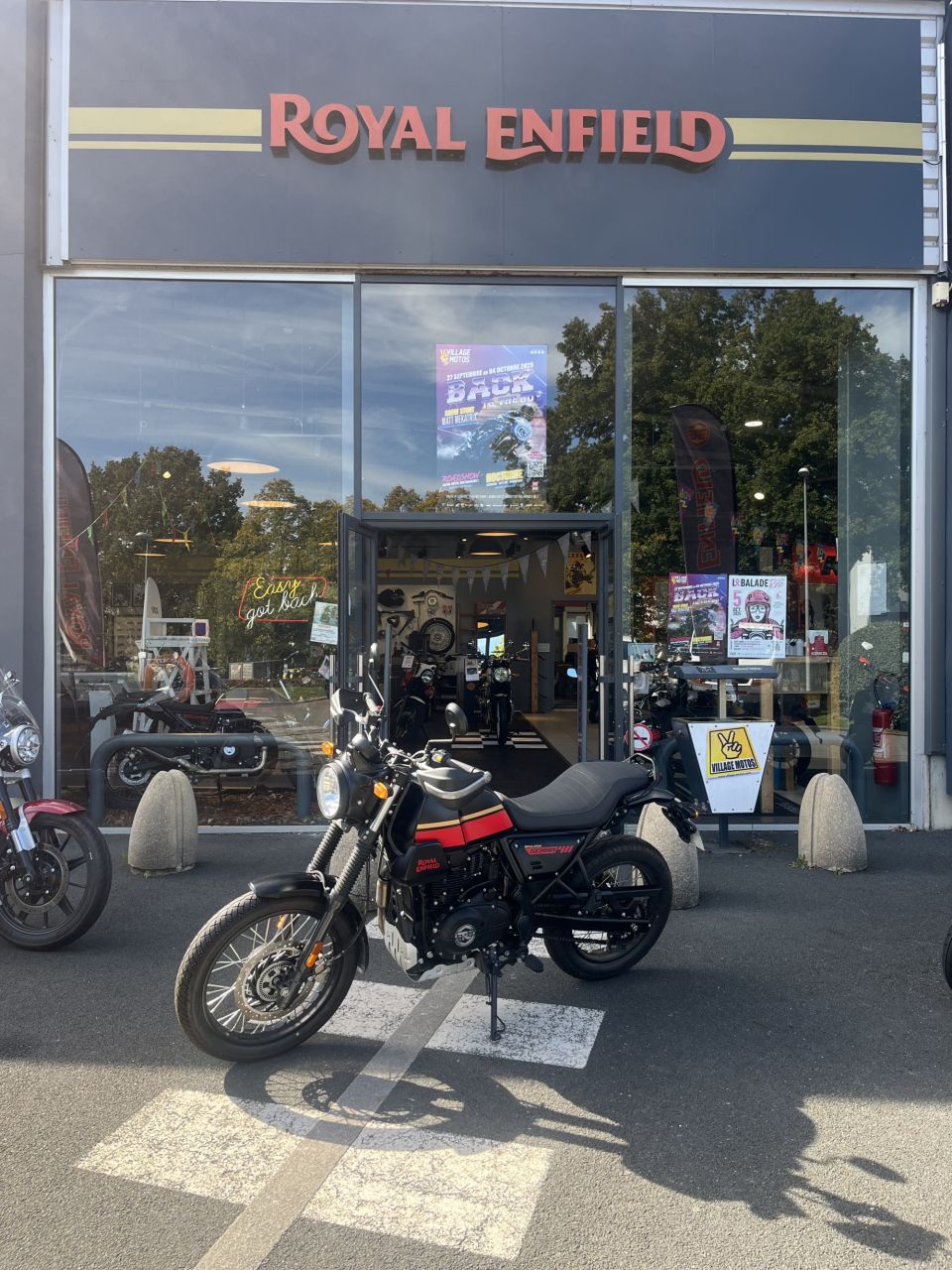 ROYAL ENFIELD SCRAM 411 4