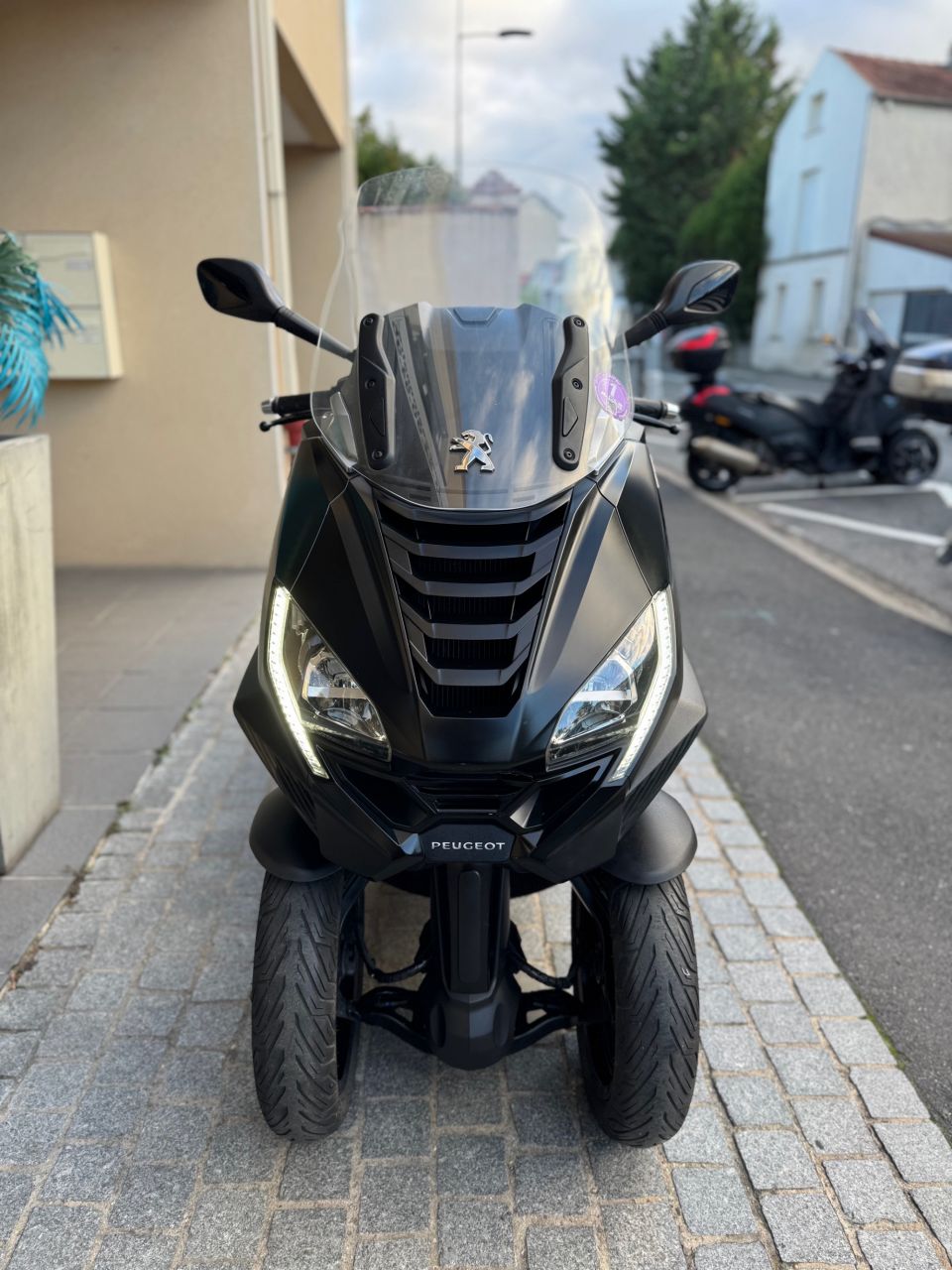 PEUGEOT METROPOLIS 400 4