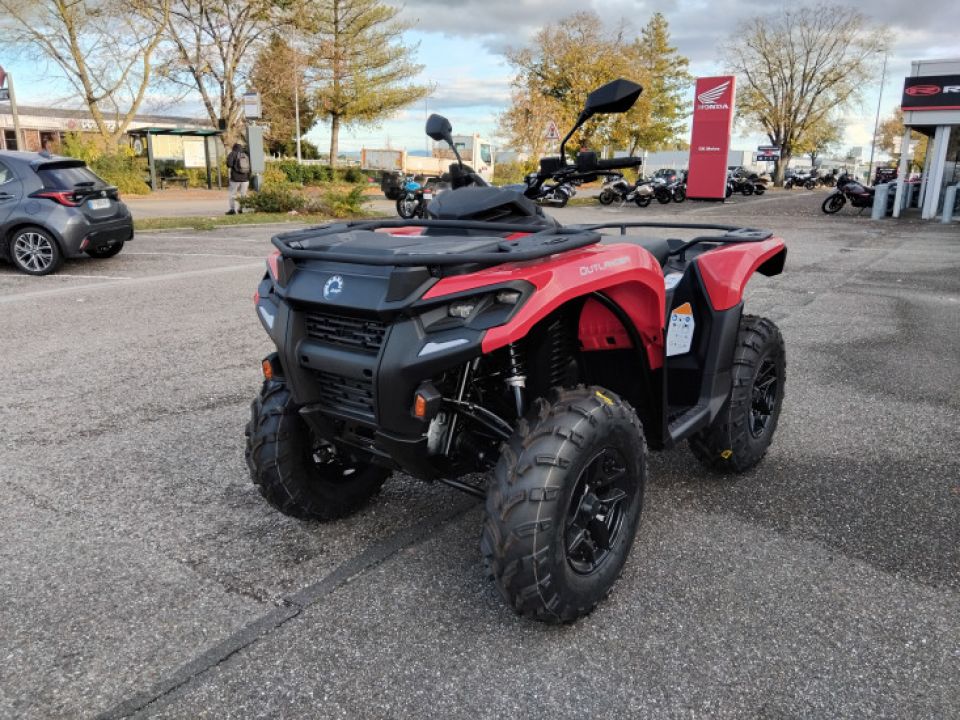CAN-AM OUTLANDER DPS 700 T 4