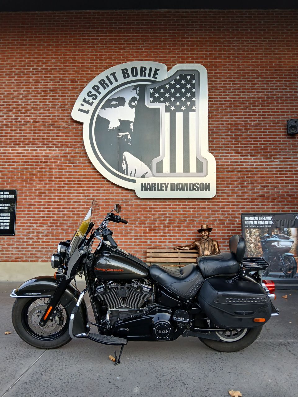 HARLEY-DAVIDSON SOFTAIL HERITAGE 1868 CLASSIC 4