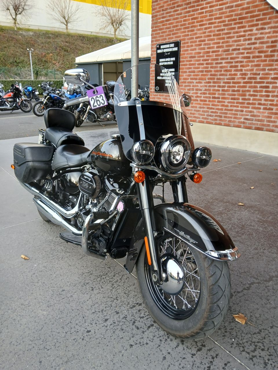 HARLEY-DAVIDSON SOFTAIL HERITAGE 1868 CLASSIC 4