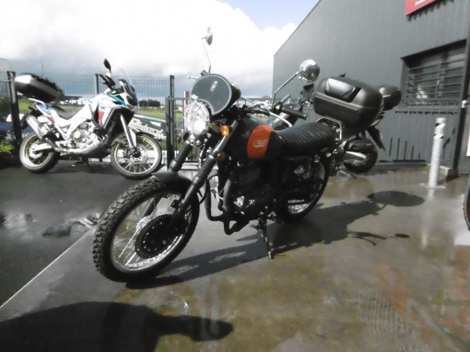 MASH SCRAMBLER 400 4