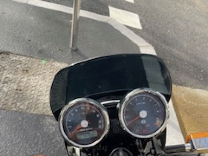 ROYAL ENFIELD INTERCEPTOR 4