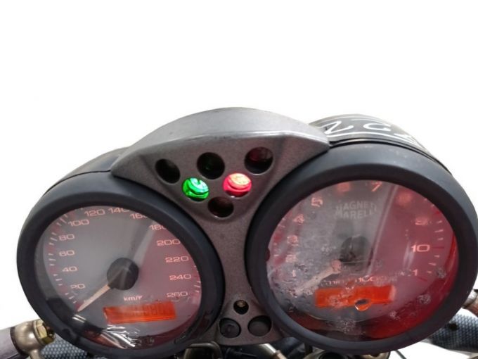 DUCATI 620 MONSTER S 4