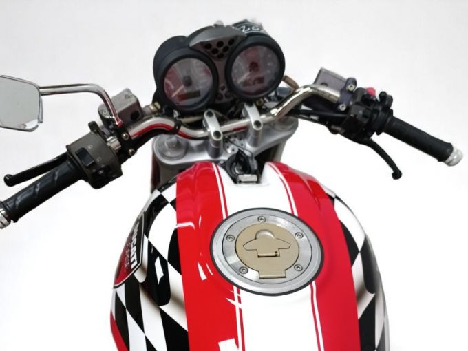 DUCATI 620 MONSTER S 4