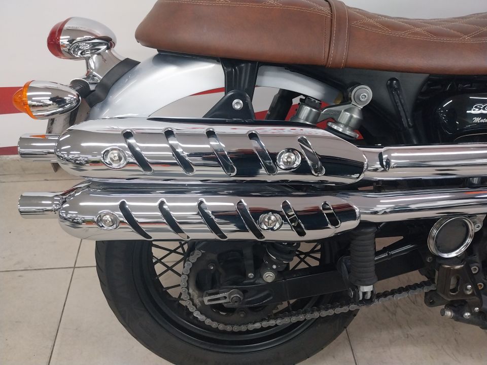 TRIUMPH SCRAMBLER 865 4