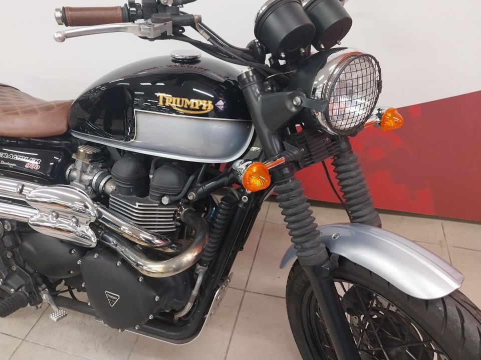 TRIUMPH SCRAMBLER 865 4