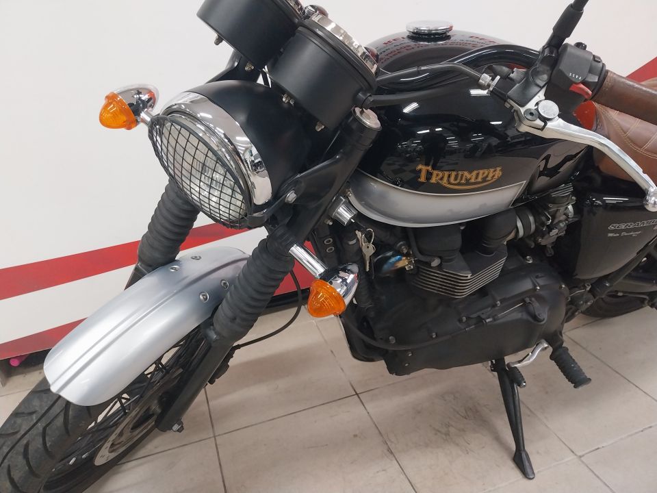 TRIUMPH SCRAMBLER 865 4