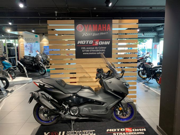 YAMAHA XP T-MAX 560 4