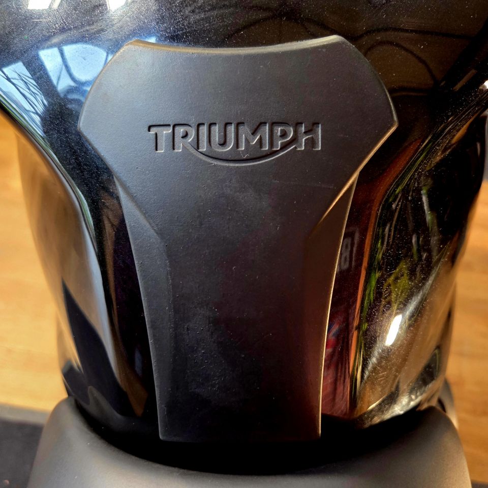 TRIUMPH STREET TRIPLE 660 S A2 4