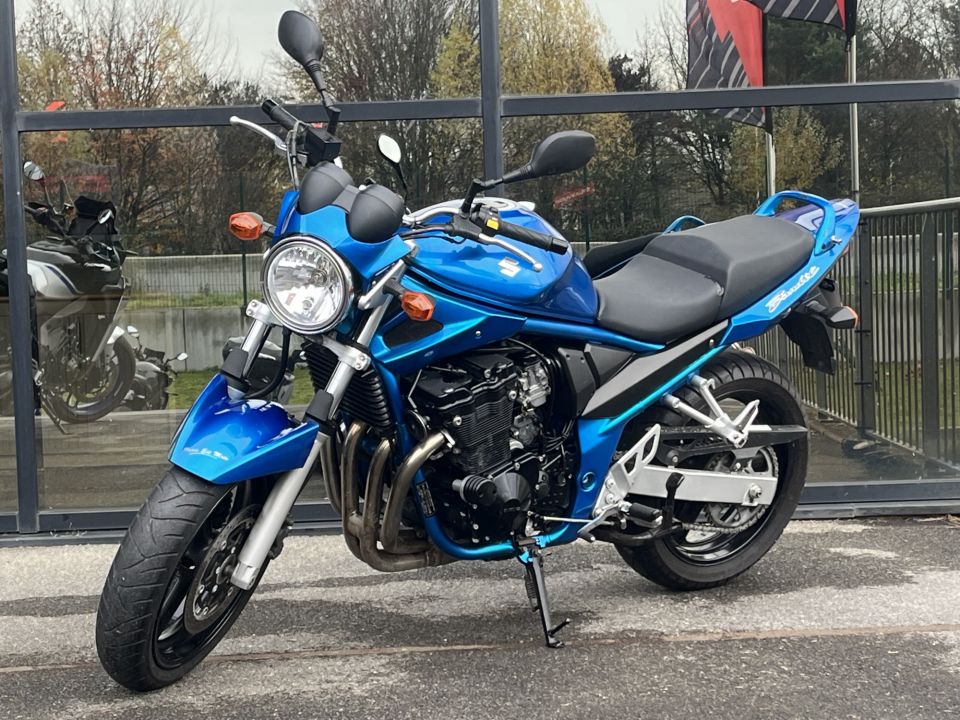 SUZUKI GSF 650 N BANDIT 4