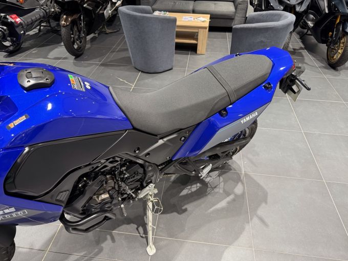 YAMAHA XTZ TENERE 700 4