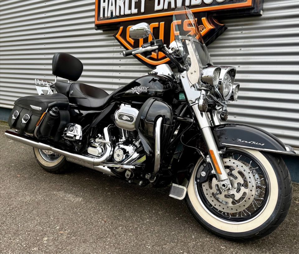 HARLEY-DAVIDSON TOURING ROAD KING 1690 CLASSIC 4