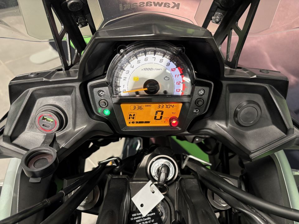 KAWASAKI VERSYS 650 4