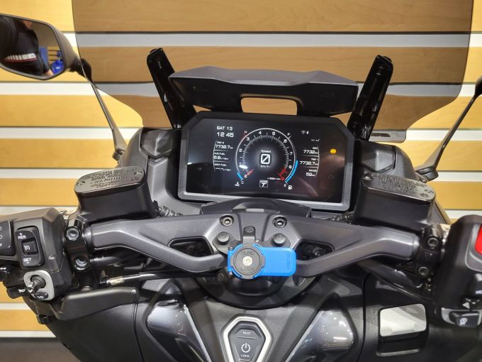 YAMAHA XP T-MAX 560 TECH MAX 4