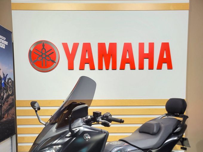 YAMAHA XP T-MAX 560 TECH MAX 4