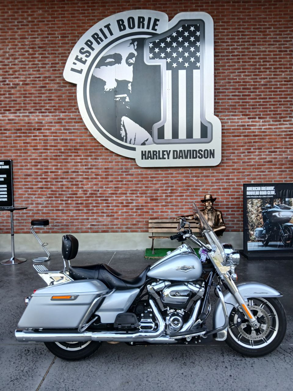 HARLEY-DAVIDSON TOURING ROAD KING 1745 STANDARD 4