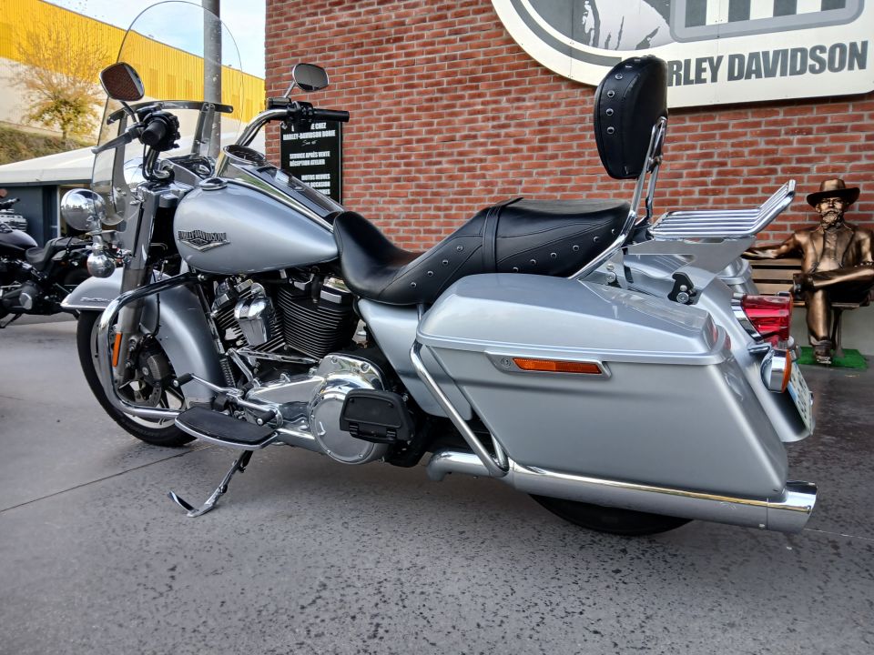 HARLEY-DAVIDSON TOURING ROAD KING 1745 STANDARD 4