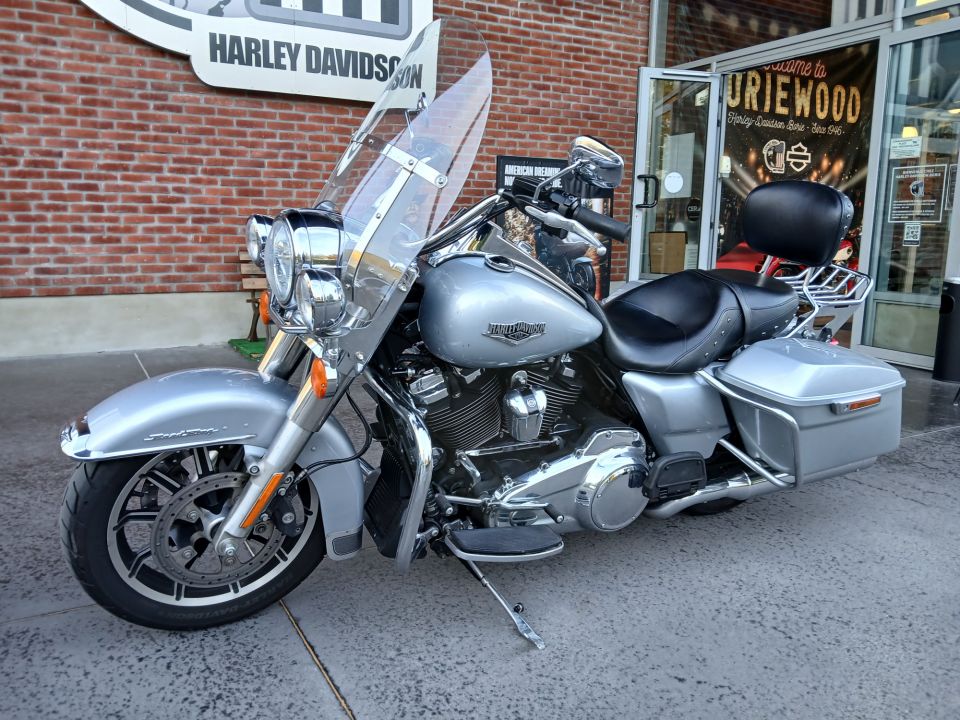 HARLEY-DAVIDSON TOURING ROAD KING 1745 STANDARD 4