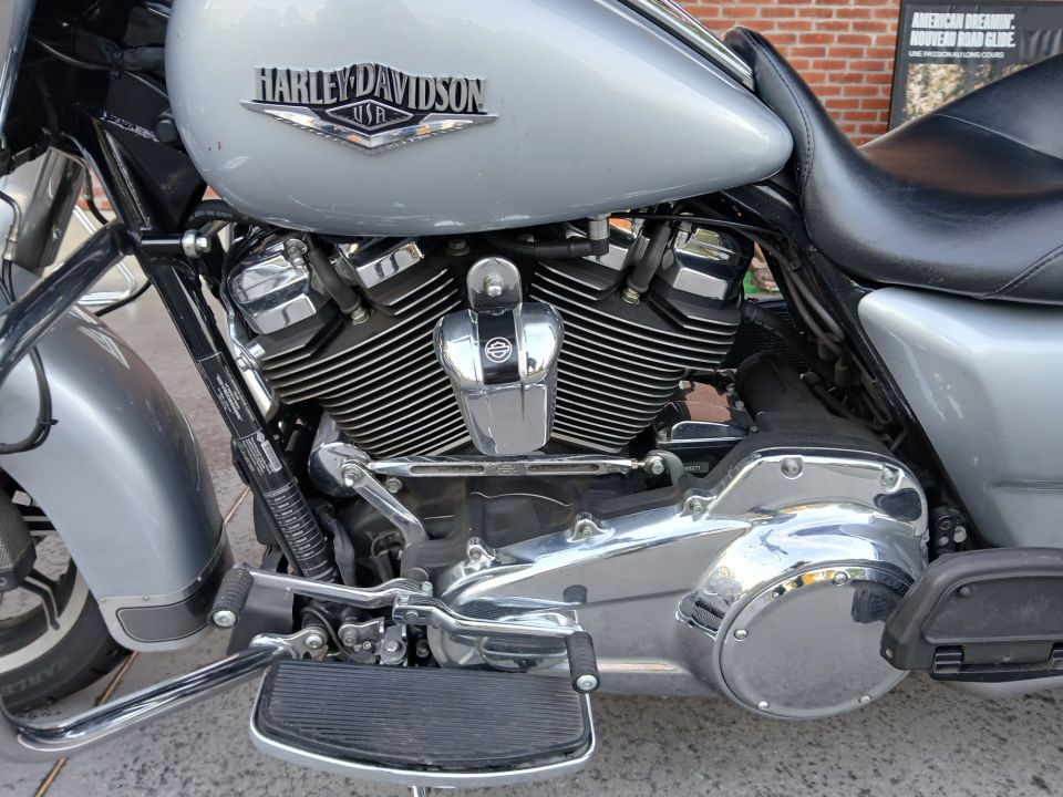 HARLEY-DAVIDSON TOURING ROAD KING 1745 STANDARD 4