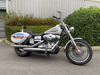 HARLEY-DAVIDSON DYNA SUPER GLIDE 1584 CUSTOM - 2006