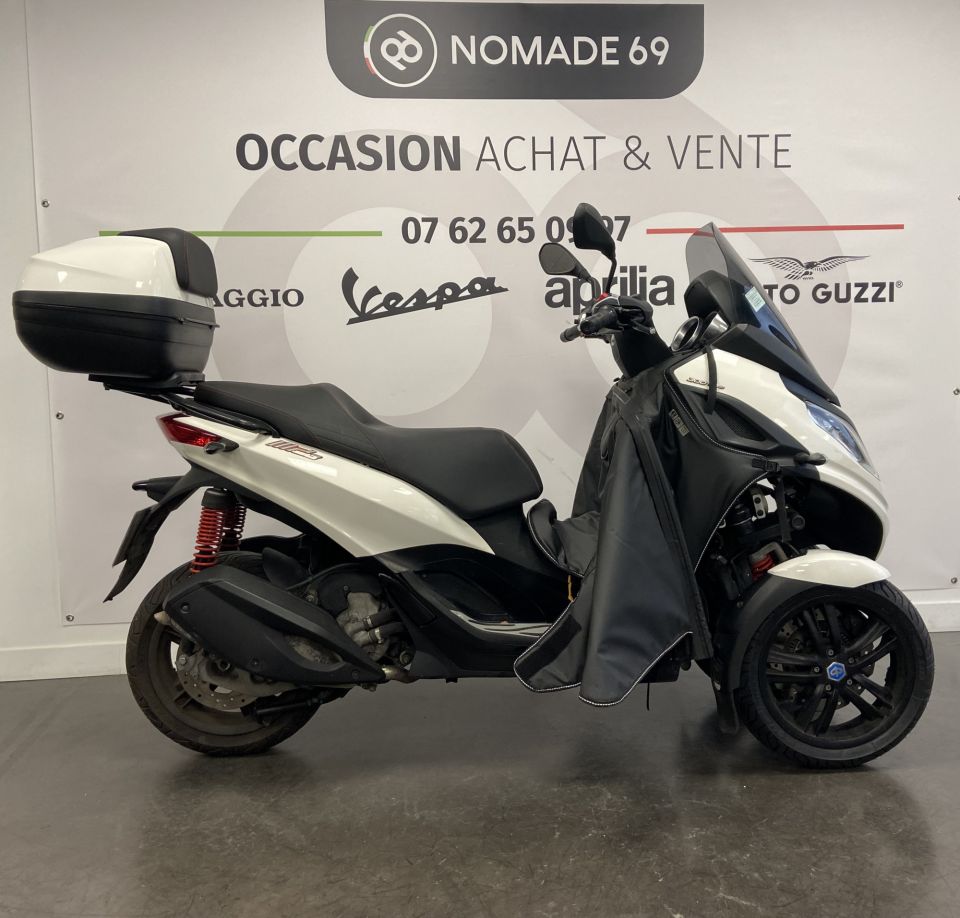 PIAGGIO MP3 300 HPE ABS ASR 4
