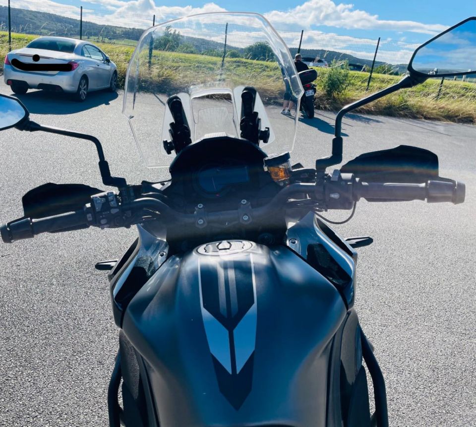 KAWASAKI VERSYS 1000 4