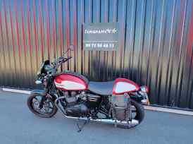 TRIUMPH Bonneville Newchurch - 2015