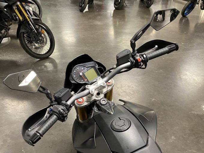 APRILIA DORSODURO 750 ABS 4