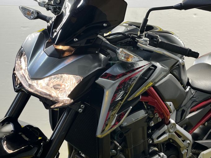 KAWASAKI Z 900 4