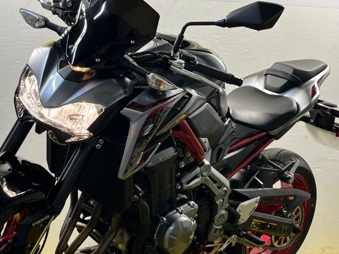KAWASAKI Z 900 4