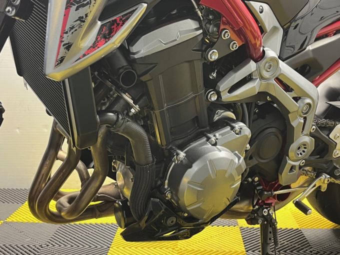 KAWASAKI Z 900 4