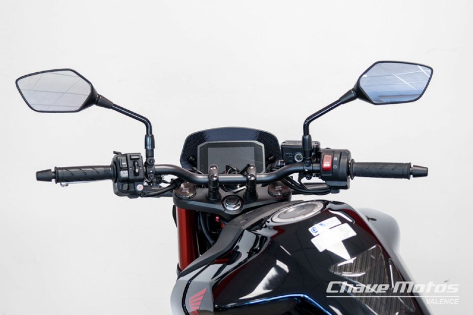 HONDA CB750 Hornet 35 kW 4