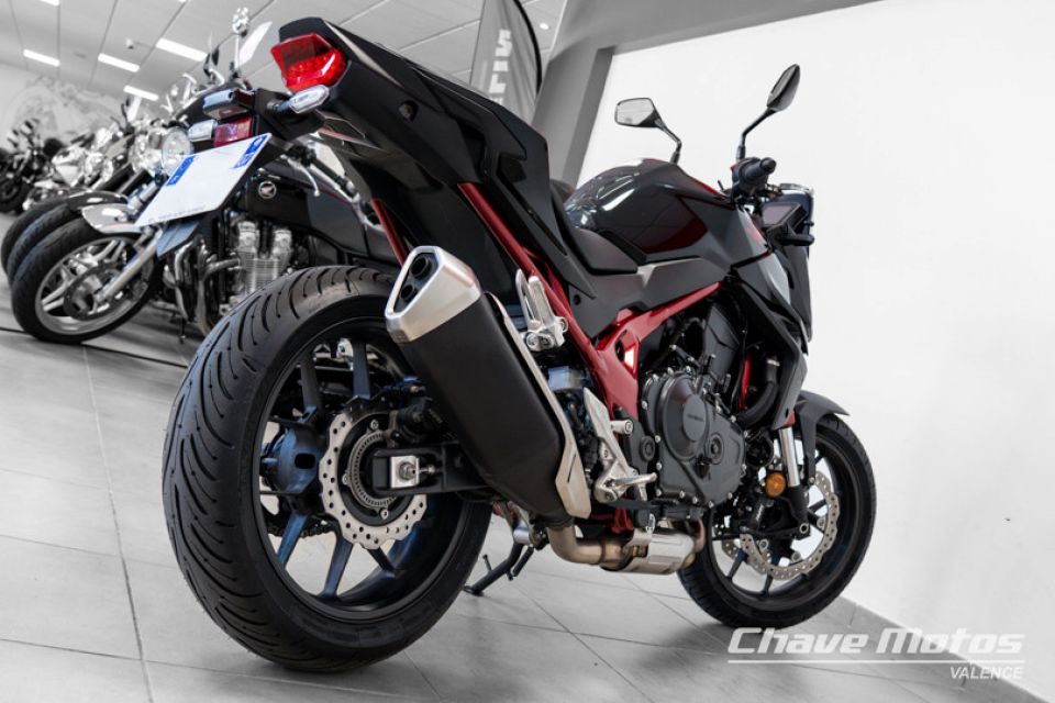 HONDA CB750 Hornet 35 kW 4